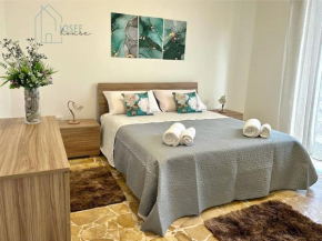 Josef House Graniti